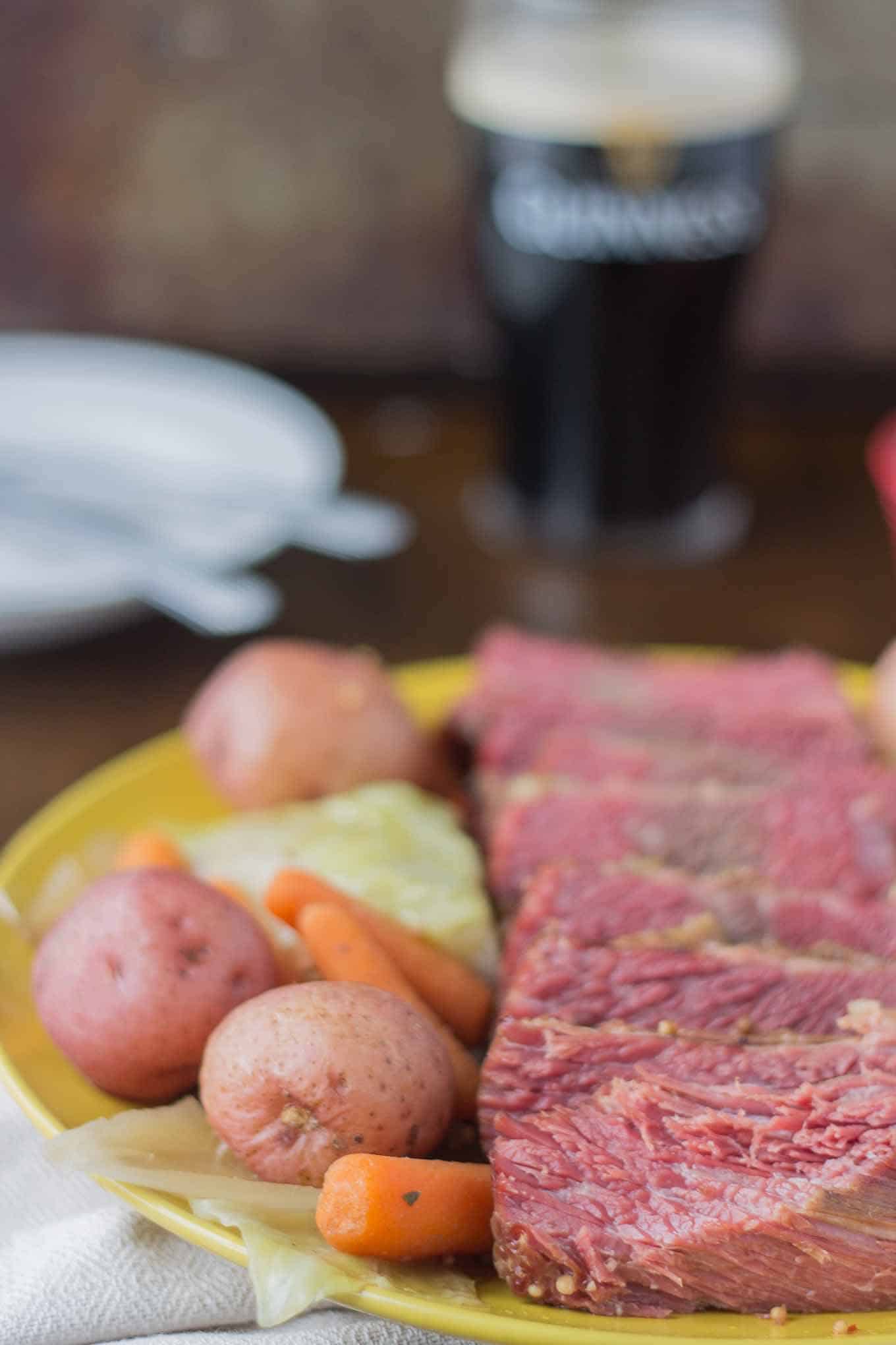 Slow Cooker Corned Beef with Cabbage and Potatoes