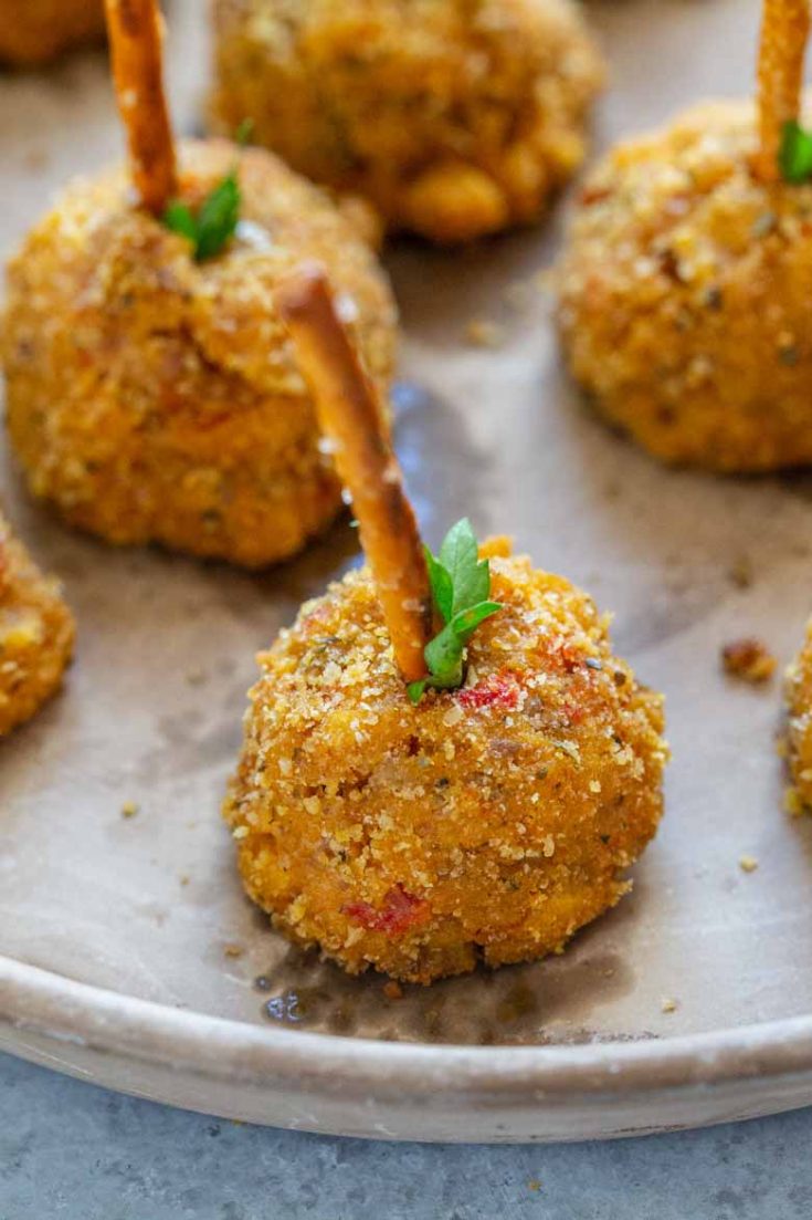 Pumpkin Sausage Cheese Balls - Strawberry Blondie Kitchen