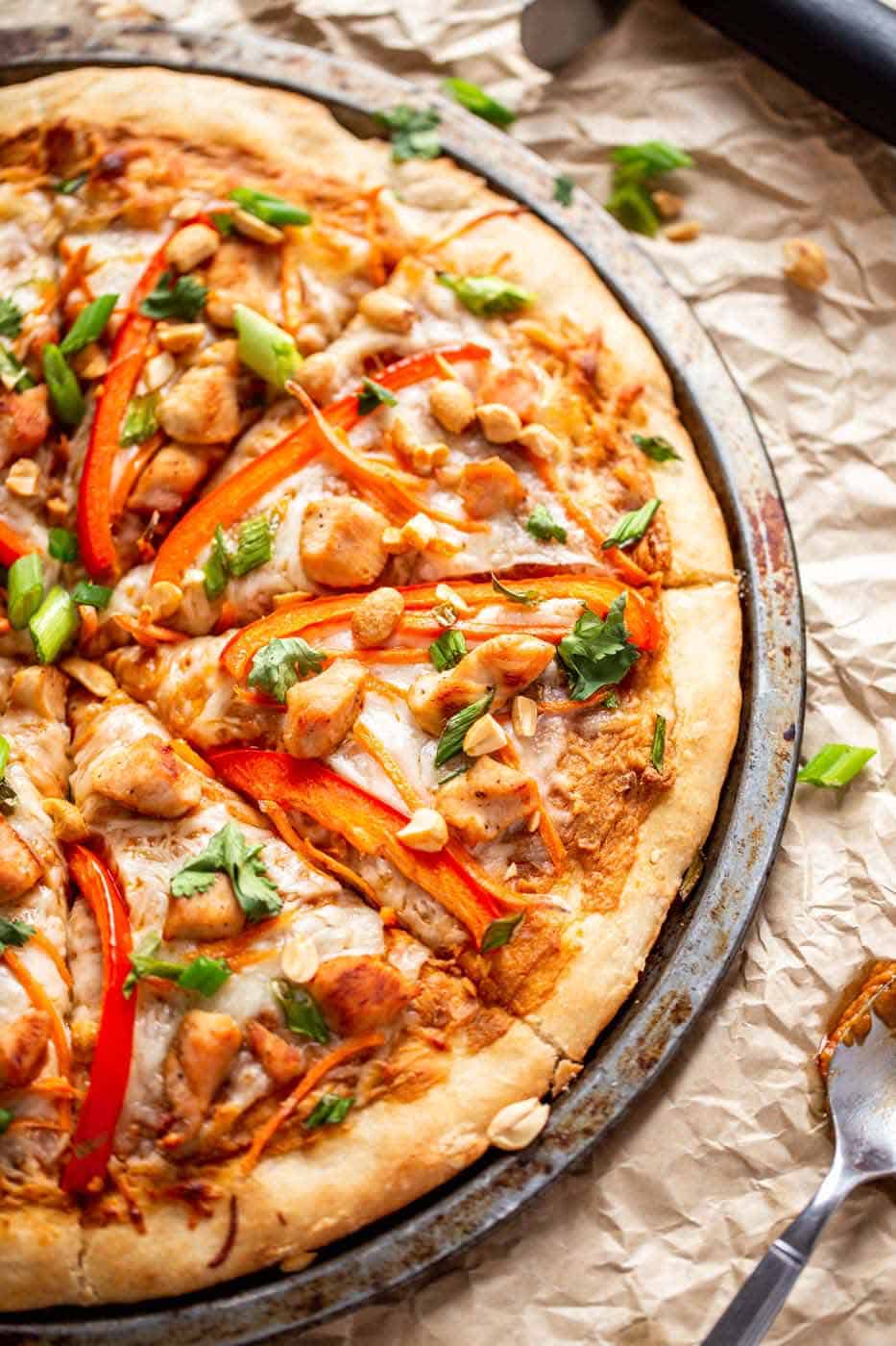 thai chicken pizza