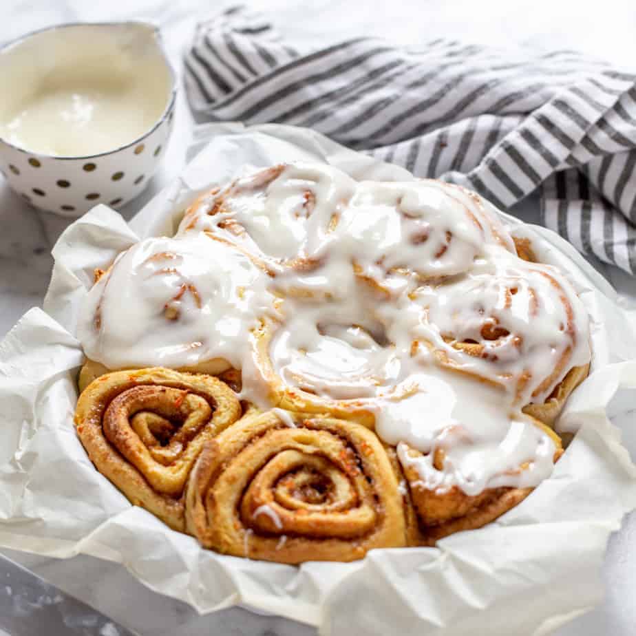 https://www.strawberryblondiekitchen.com/wp-content/uploads/2020/03/Carrot-Cake-Cinnamon-Rolls-with-Cream-cheese-Icing-6671-2.jpg